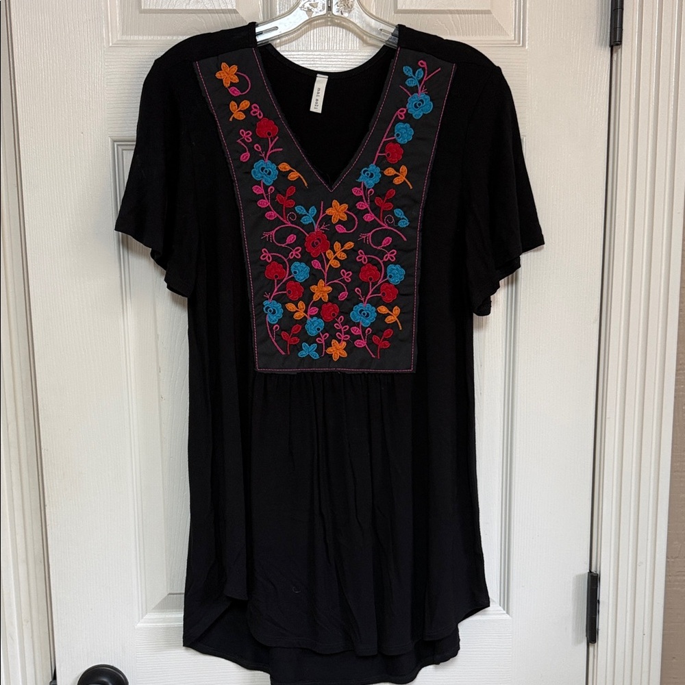 Floral Embroidered Black Tunic Top